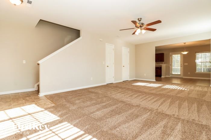 241 Border Rd - Photo 3 of 15