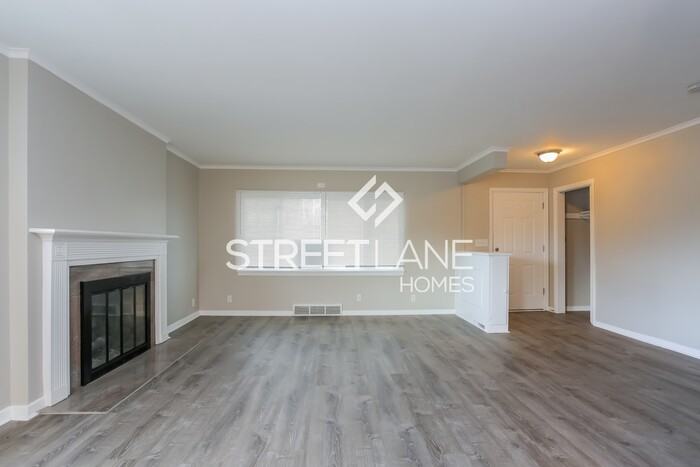 82 S Sylvan Ave - Photo 2 of 15