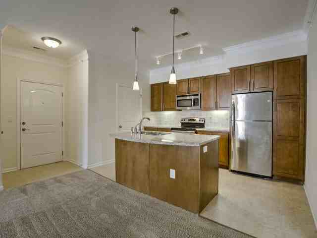 Hunters' Ridge Apartments - Photo 4 of 20