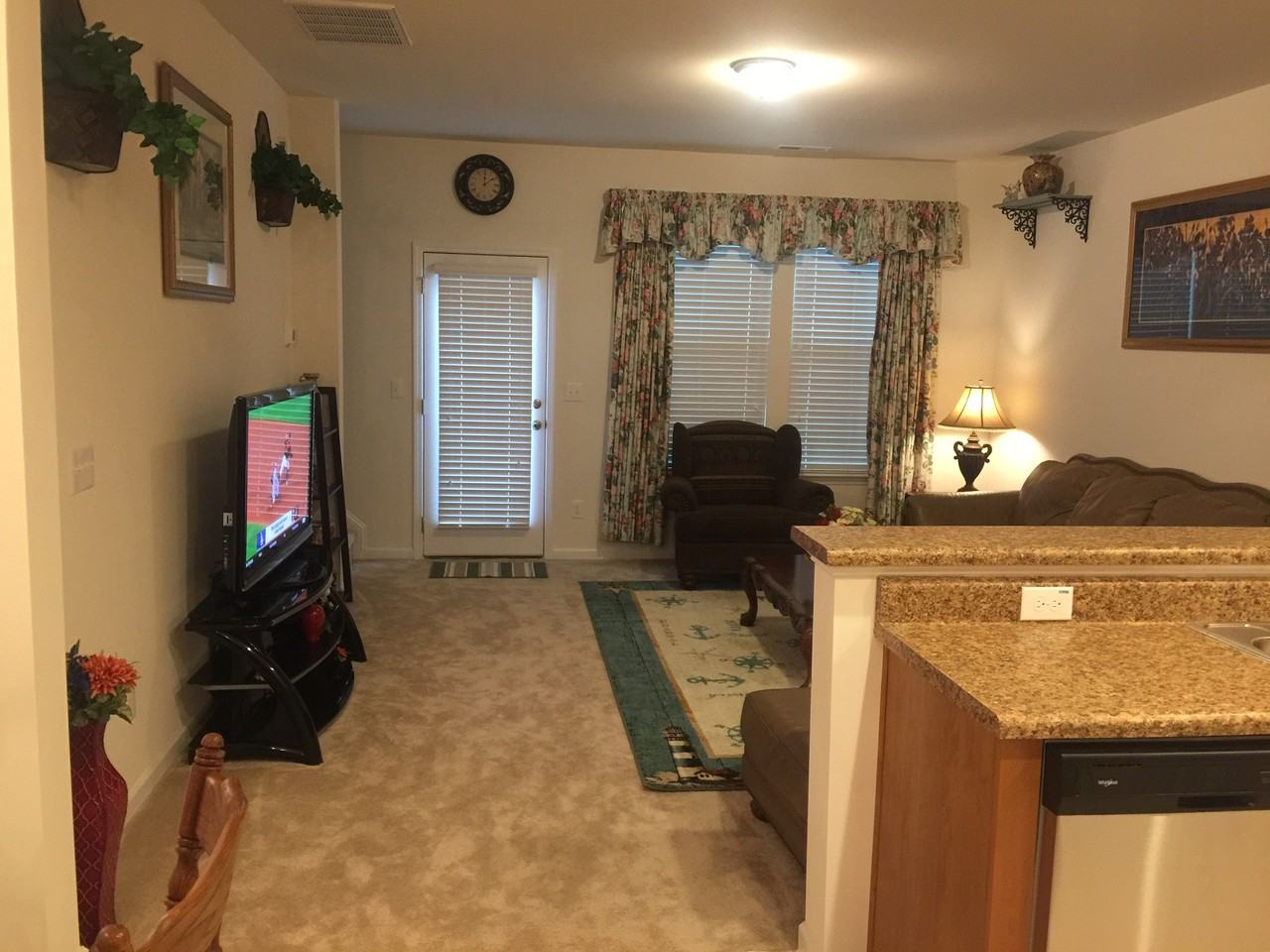 748 Maypearl Lane - Photo 6 of 26