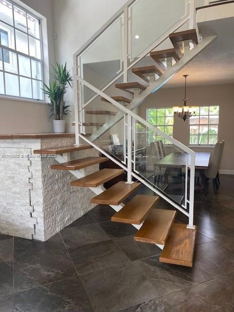 6287 Sw 39th St - Photo 3 of 23