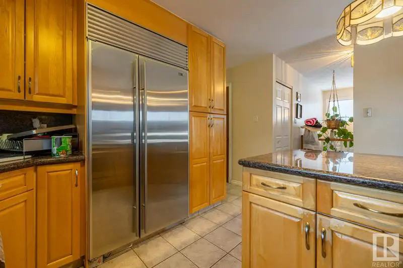 7719 156 Street Northwest - Photo 3 of 20