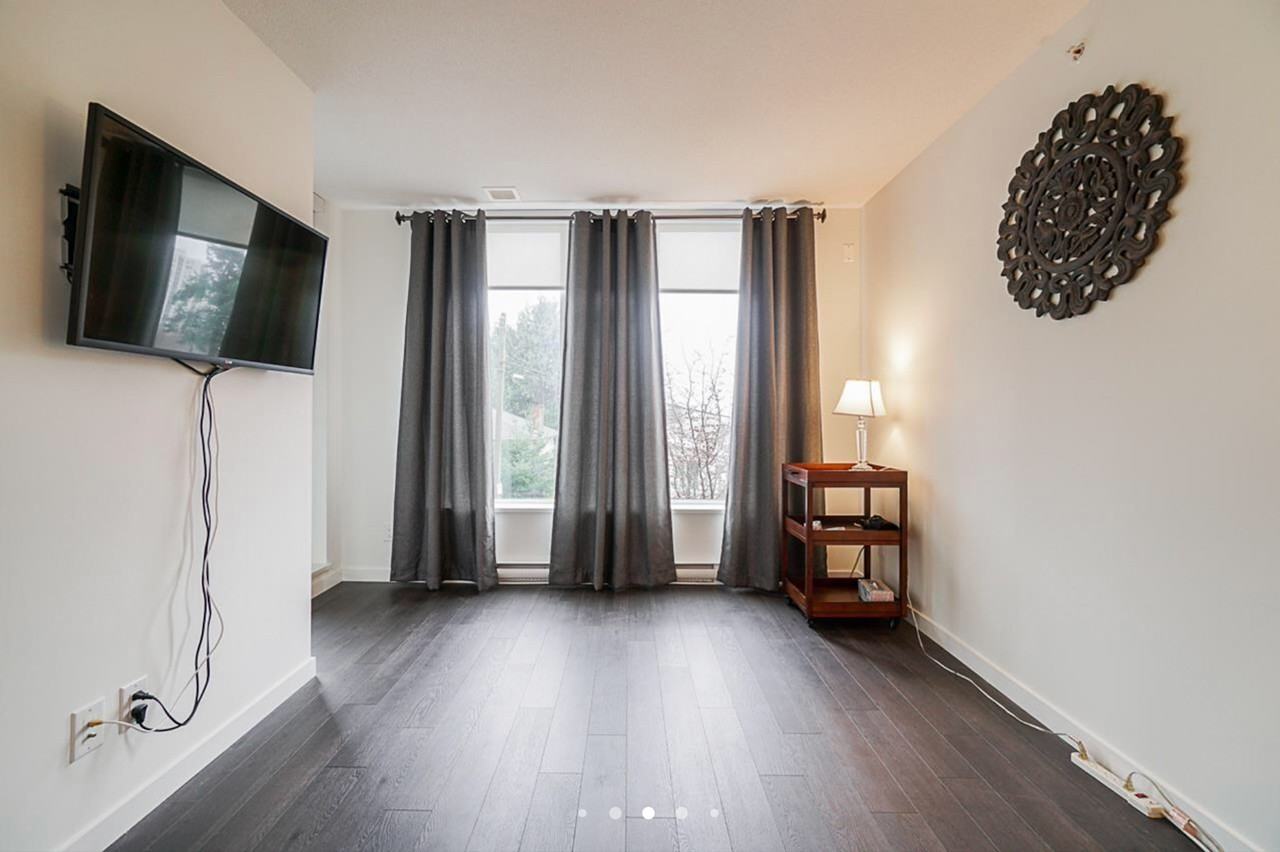 5652 Ormidale St - Photo 3 of 10