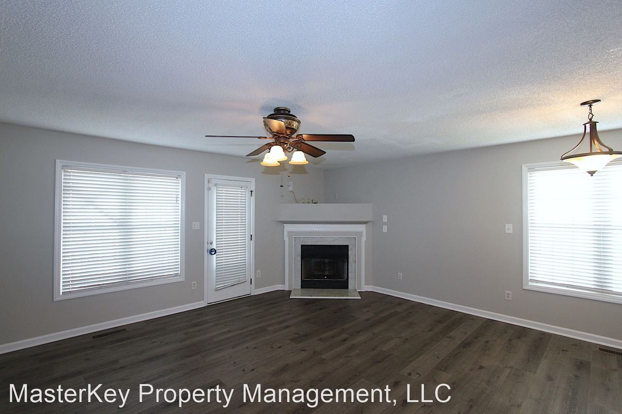 4716 Windbreak Ln - Photo 3 of 20