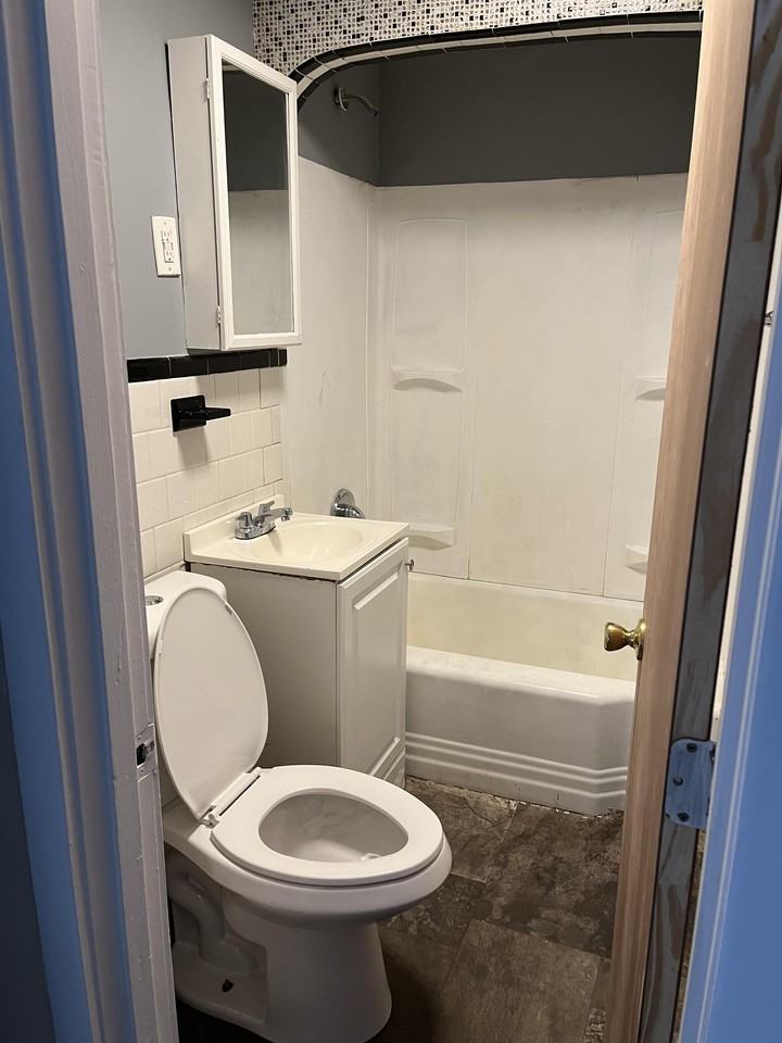 5 Tatman St #3 - Photo 3 of 9