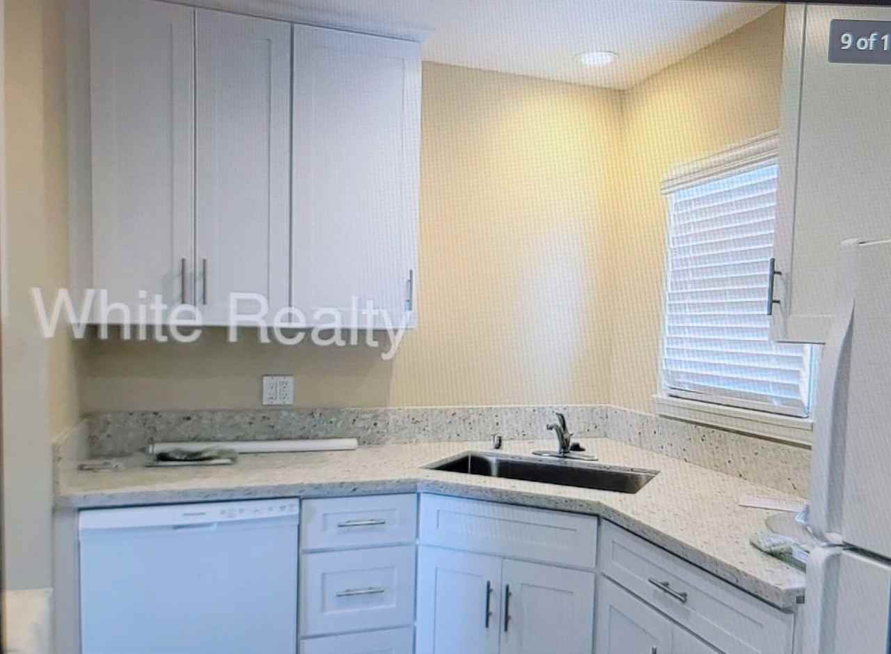 2313 Belmont Avenue - Photo 3 of 6