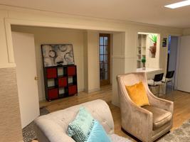 featured image of 2066 Avenue Connaught #2066A