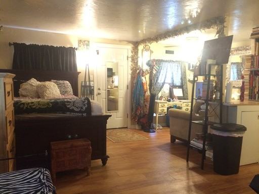 2826 Frazier Ave - Photo 2 of 7