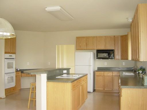 39227 Tollhouse Rd - Photo 3 of 6