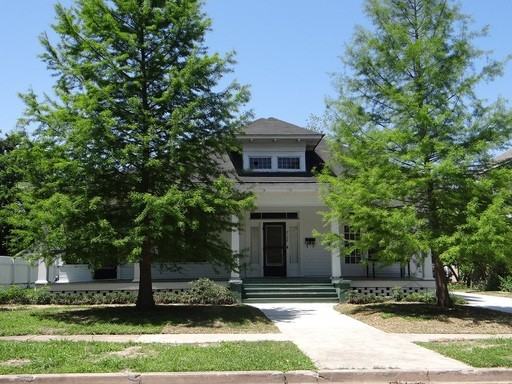 2130 Orange St - Photo 2 of 8