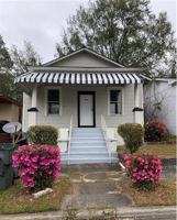 featured image of 1014 W 39th St