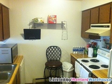 5 Somerset Dr - Photo 2 of 5