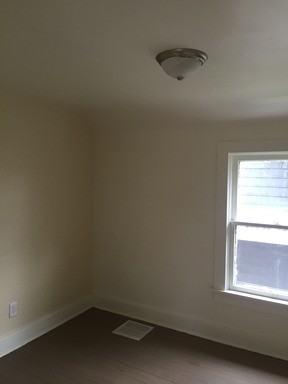 408 W Dewald St - Photo 3 of 10