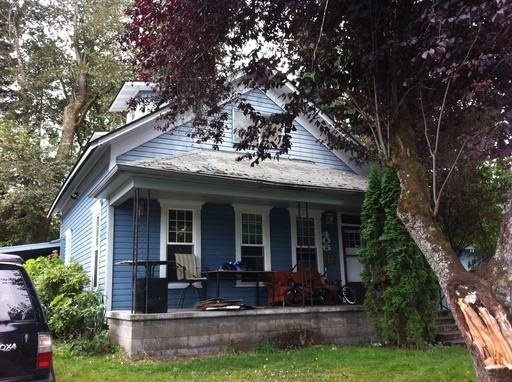 406 W Pear St - Photo 2 of 10