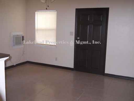 734 Peachtree St - Photo 3 of 8