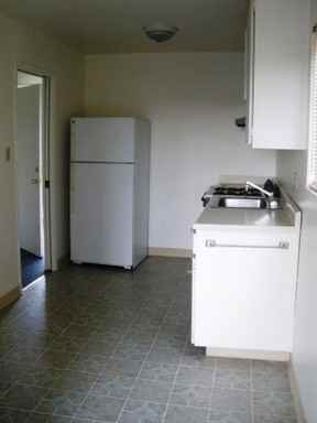 331 Florida St - Photo 3 of 5