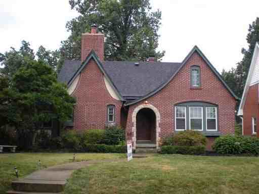 1417 Southeast Blvd - Photo 3 of 36