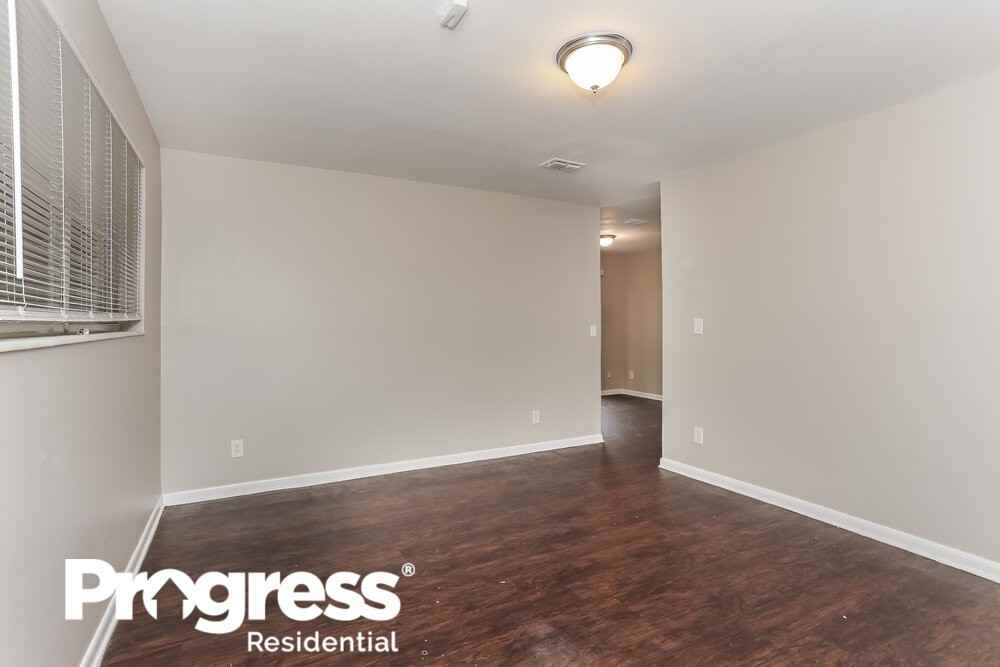 6716 Herst Ln - Photo 3 of 21