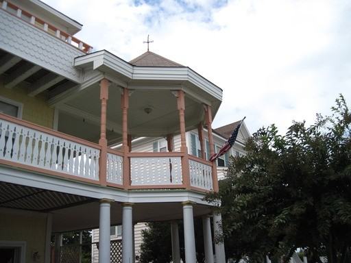 301 Pinewell Dr - Photo 2 of 27