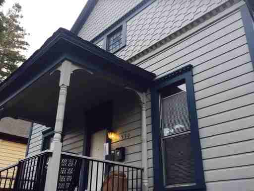 530 Hazel St #B - Photo 2 of 2