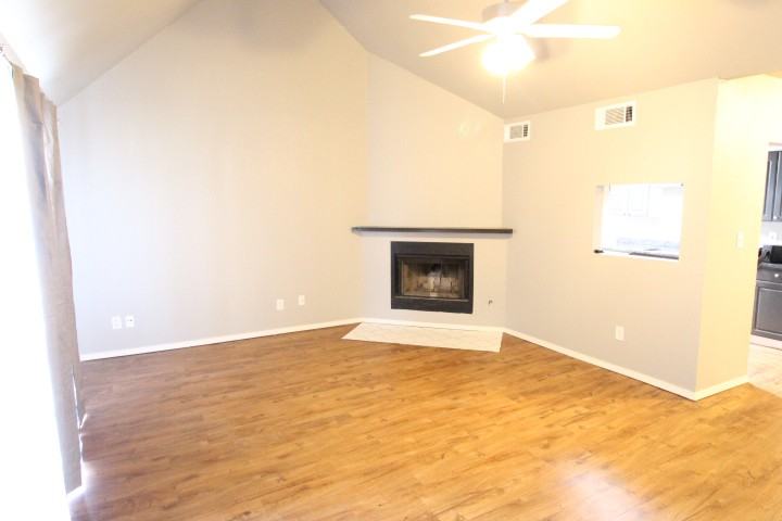 1932 Lariat Circle - Photo 2 of 21