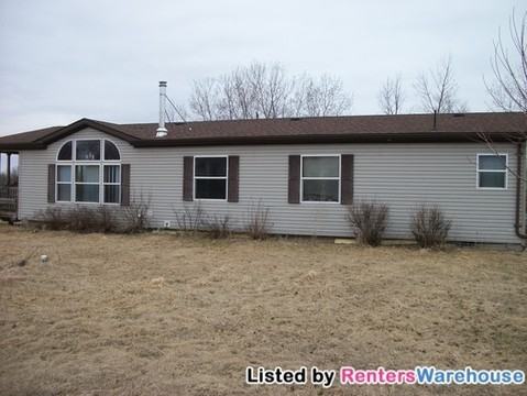 13798 200th St - Photo 2 of 9