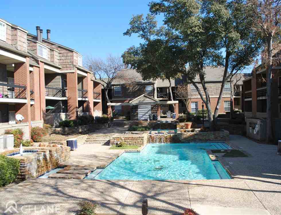 Chesapeake Apartments - Photo 3 of 5