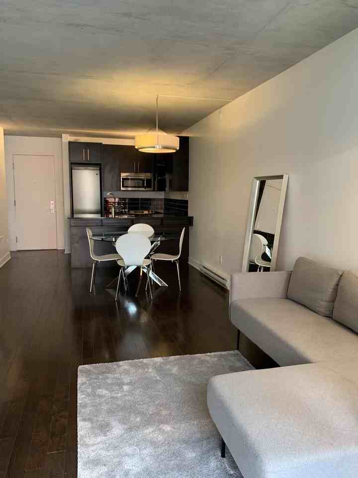 950 Rue Notre-Dame Ouest - Photo 5 of 14