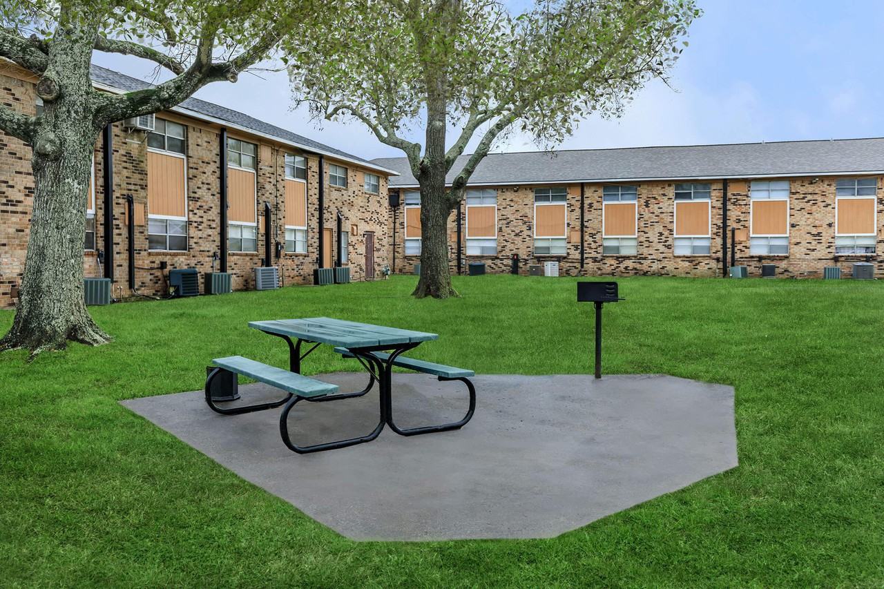 Gateway Grove Apartments - Photo 3 of 35