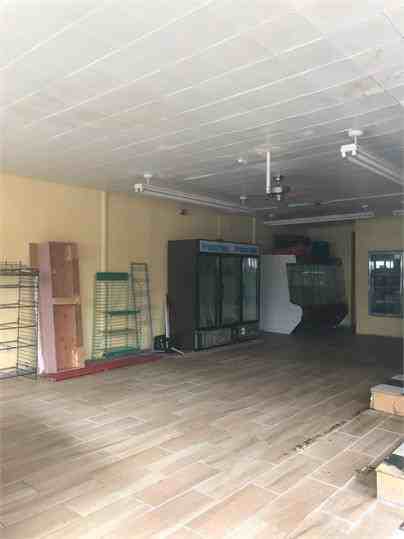 518 Broad Street - Photo 3 of 4