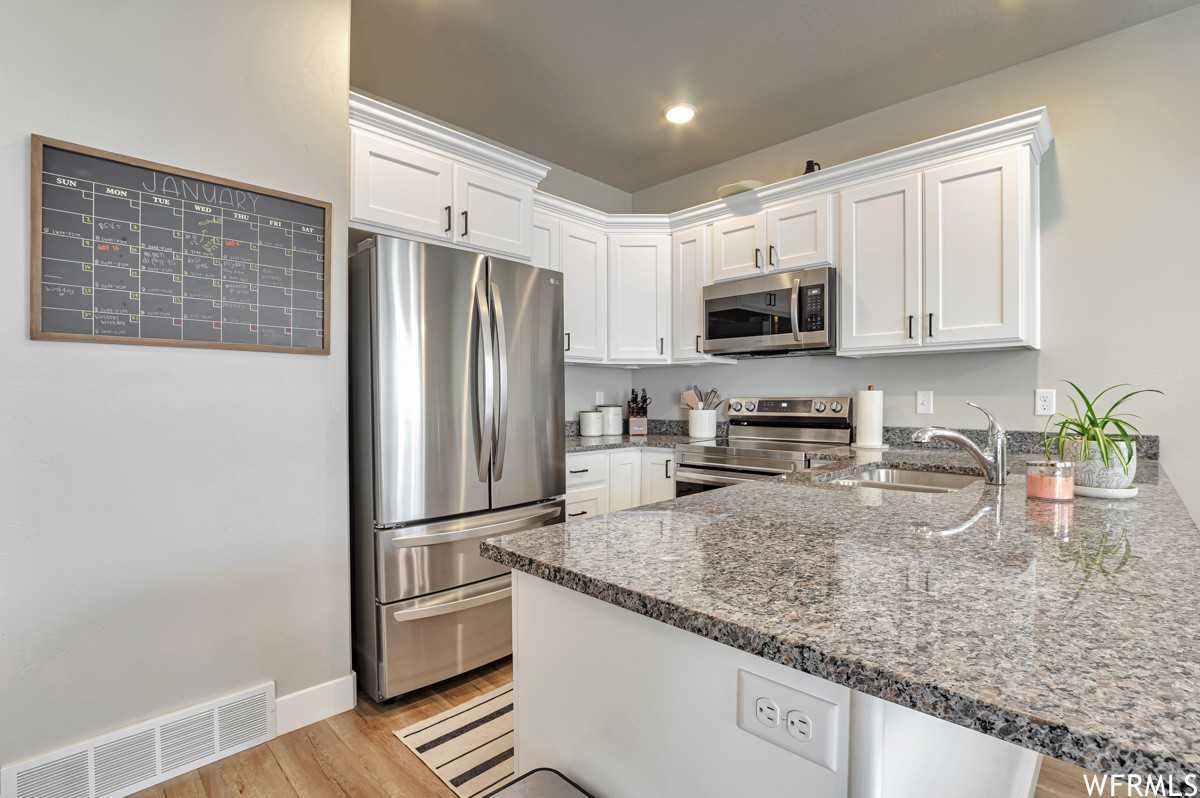 3403 S Hazel Ave #1 - Photo 2 of 11