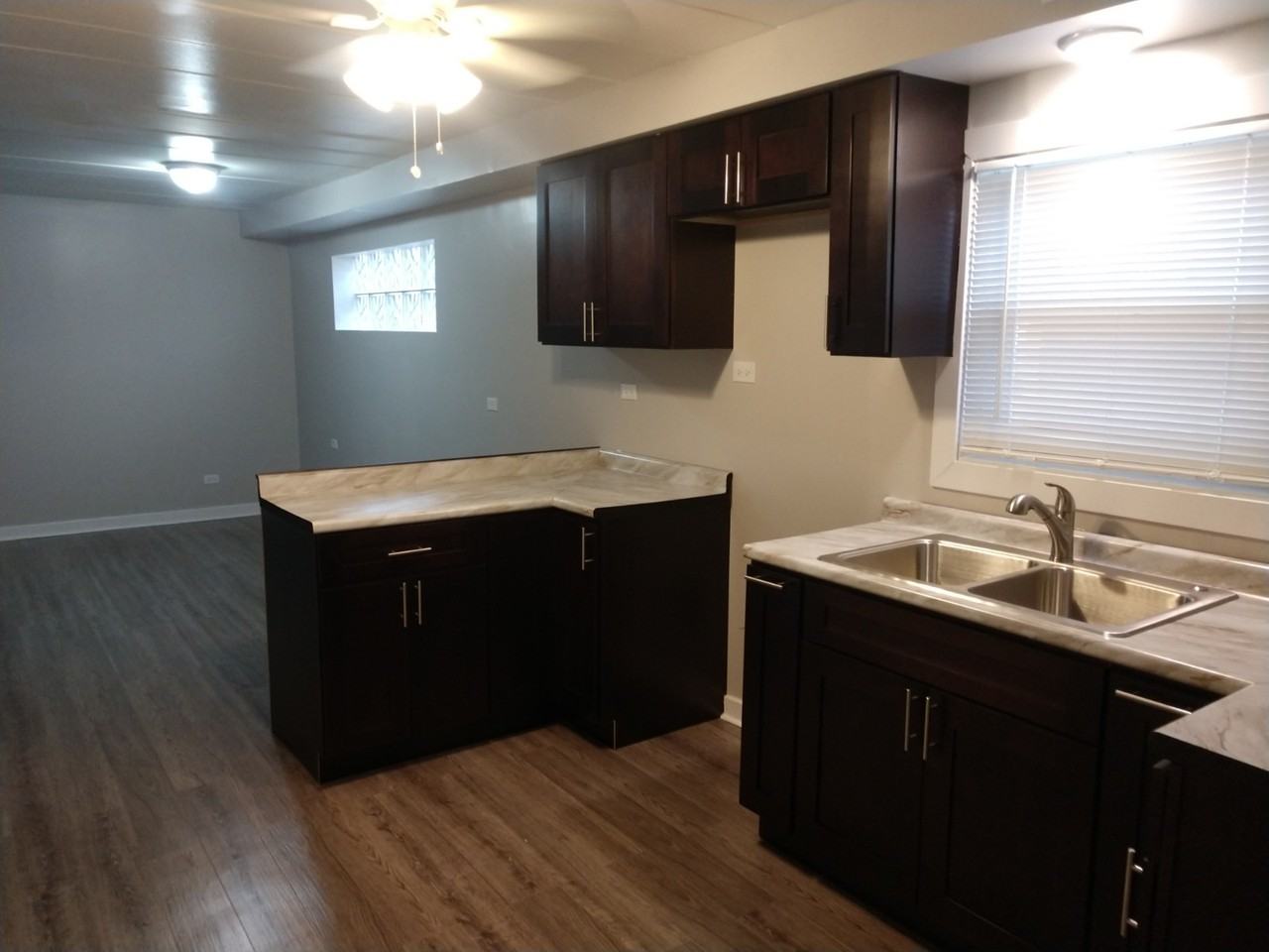 5813 West 35th Street #1 - Photo 4 of 10