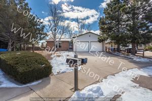 featured image of 7715 Chateau Court #1