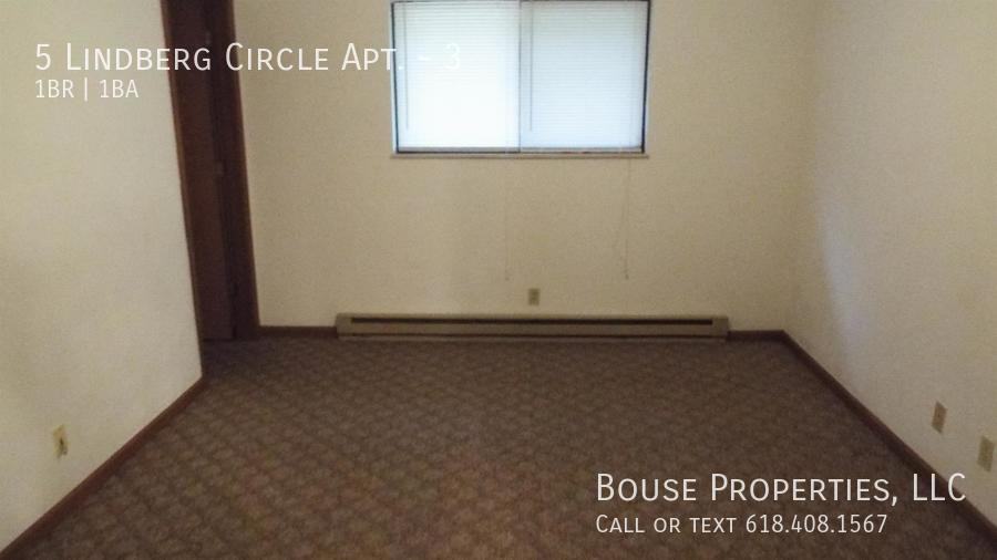 5 Lindberg Cir #3 - Photo 2 of 5