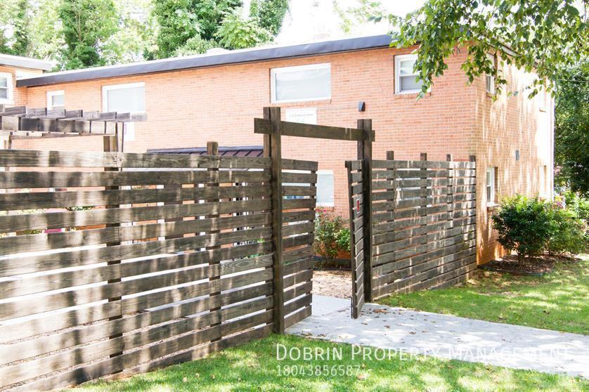 1726 Claiborne St #C - Photo 5 of 27