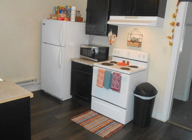 805 N Augustus St #805-1-2 - Photo 2 of 6