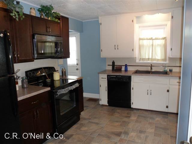 333 Powhatan Ave - Photo 3 of 8