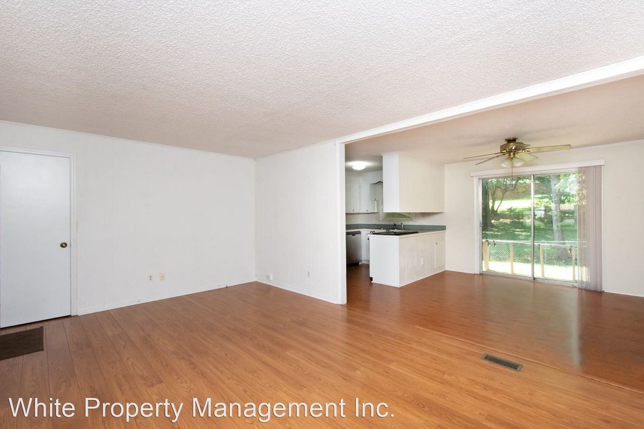 10500 Harbor Dr - Photo 3 of 22