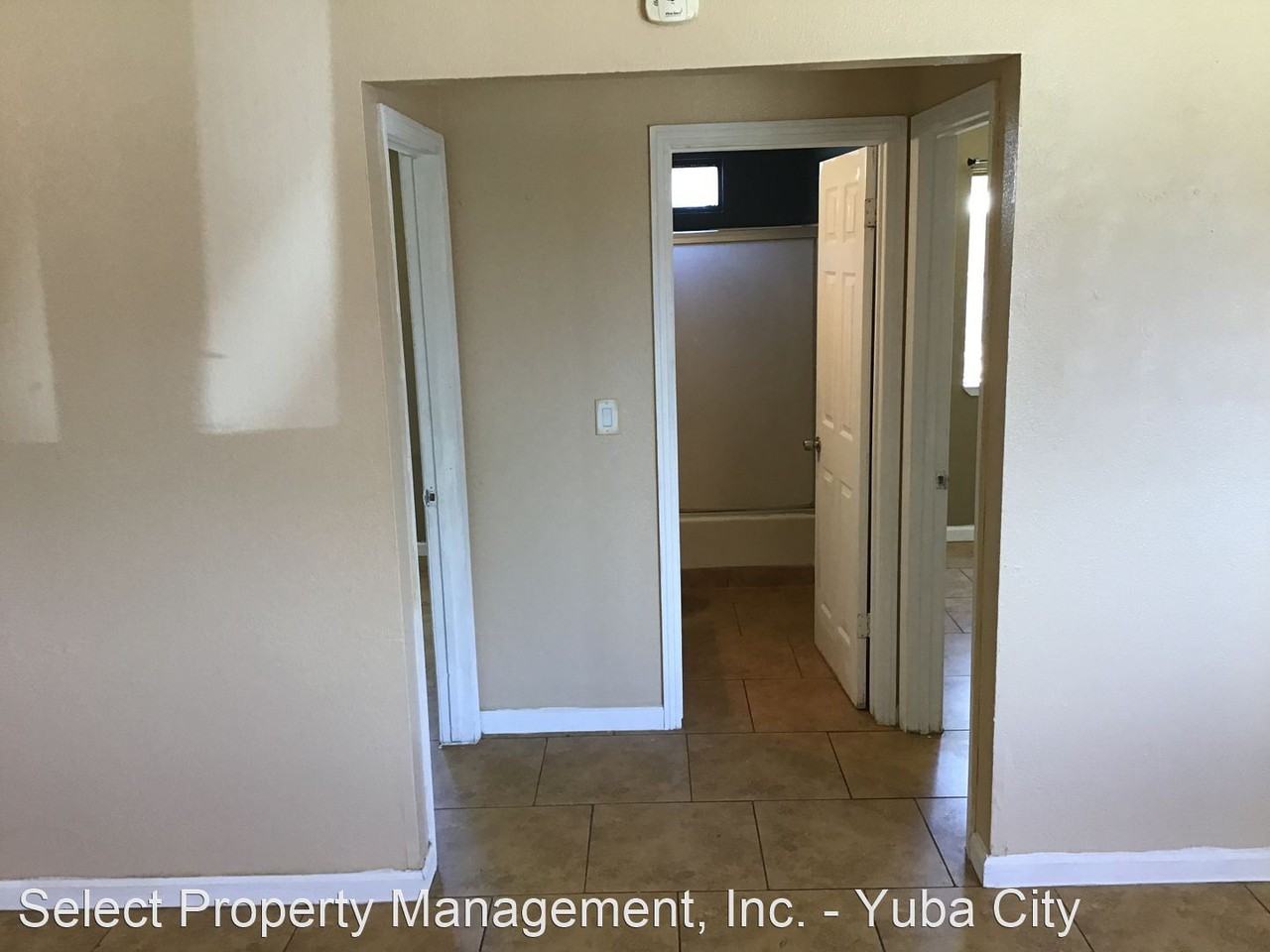 5619/ 5621 Arboga Rd. - Photo 3 of 7