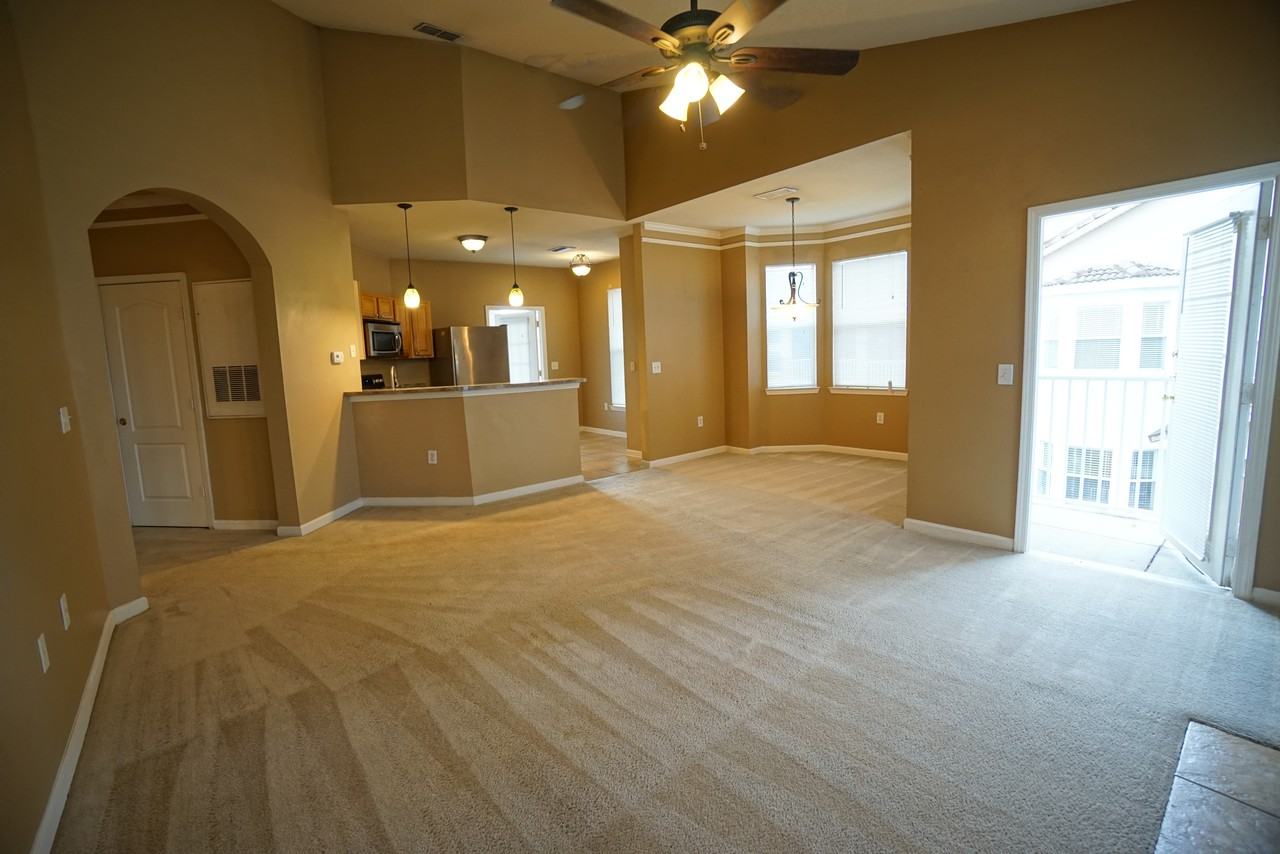 18004 Villa Creek Dr - Photo 6 of 25