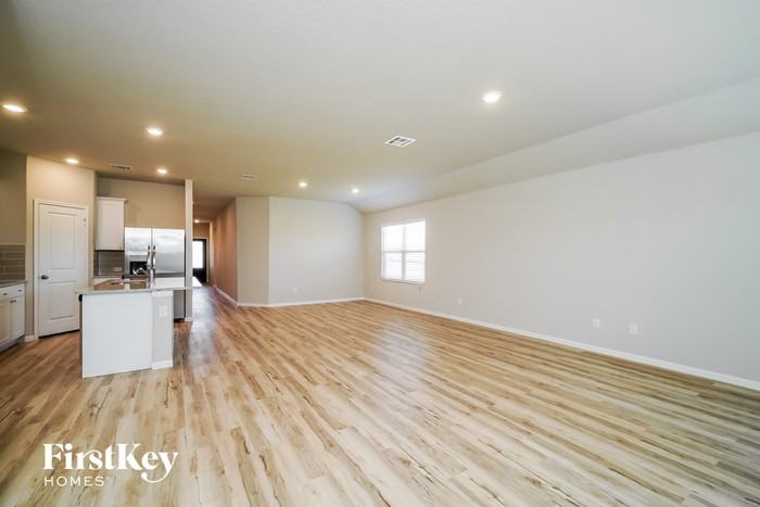 2701 La Mundial St - Photo 3 of 15