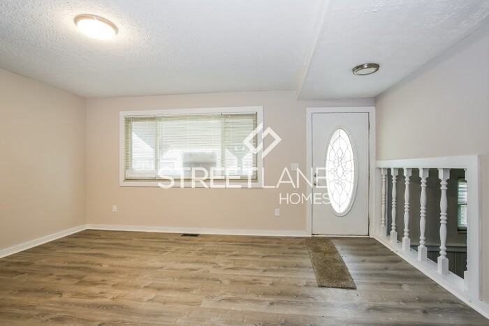 2077 Westbranch Rd - Photo 3 of 15