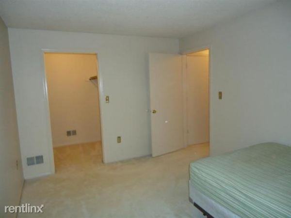 Governor's Point - Photo 3 of 5