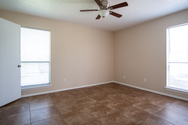 107 Fenway Loop #104 - Photo 3 of 12