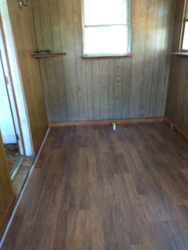 327 Wagoner Rd - Photo 3 of 13