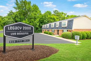 Legacy 2000 - Photo 1 of 1