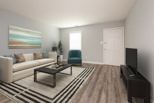 Legacy 2000 - Photo 1 of 1