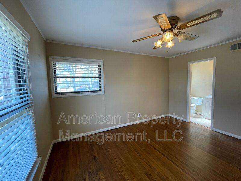 2622 S 74th East Ave - Photo 7 of 13