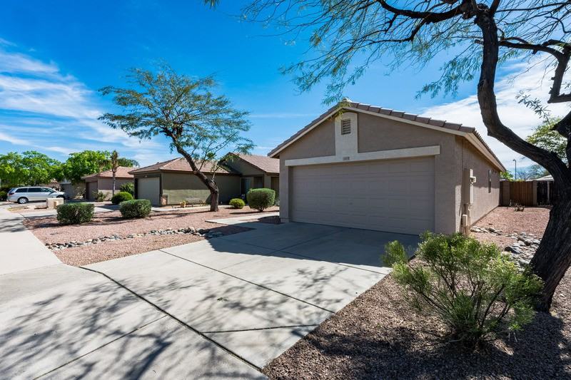 14819 W Acapulco Ln - Photo 2 of 25