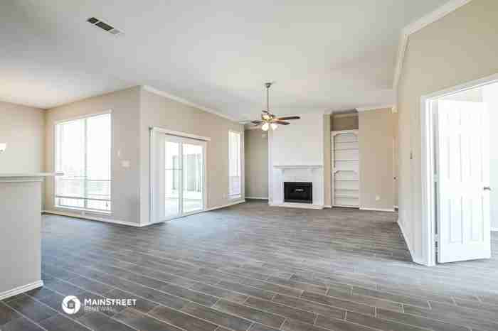 8117 Eagle Dr - Photo 3 of 16